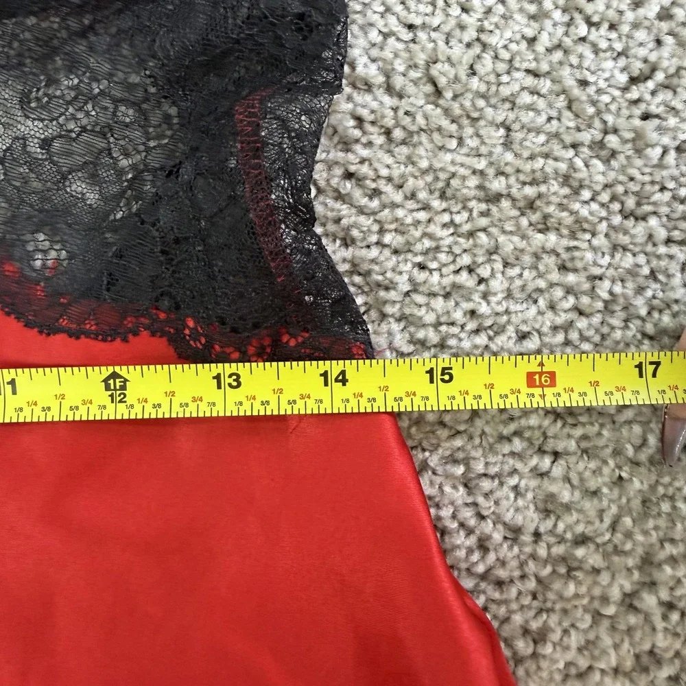 Victoria's Secret Gown Womens Medium Red Satin Lace Babydoll Sleepwear Lingerie